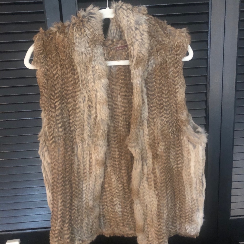 Fur vest jacket with hood